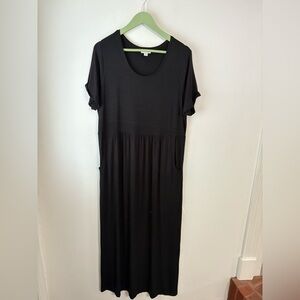J. Jill Black Maxi Dress with pockets Size Medium Tall